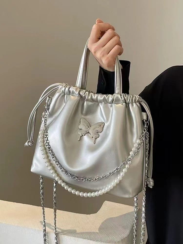 Silver Butterfly for Women's 2024 New Trendy and Fashionable Korean Pearl Chain Backpack Versatile Handbag_voghion.com