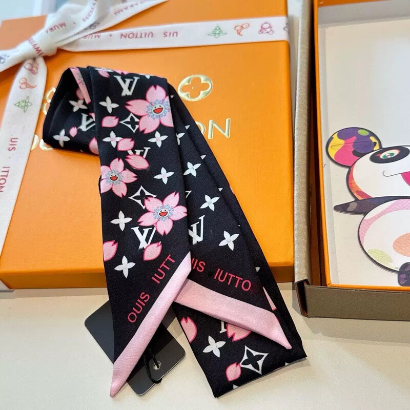 春と秋の多用途のシルクスカーフ、多用途のバッグ、ファッショナブルなビッグブランドのリボンヘッドバンド、女性用の1:1クラシックロバ老眼リボン|undefined