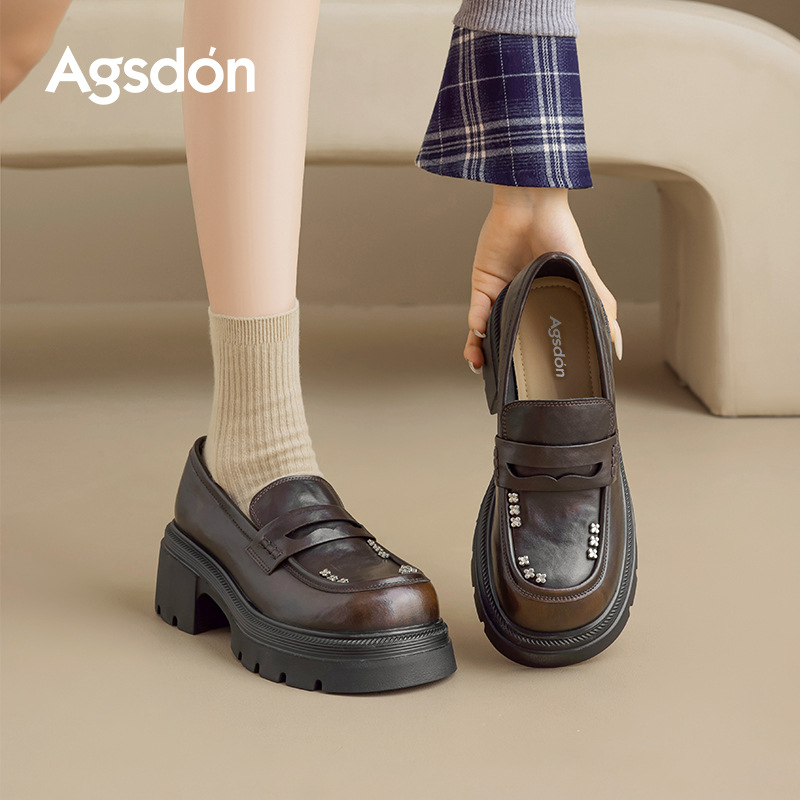 Zapatos de Lefour de suela gruesa para mujeres 2025 nuevo otoño con falda zapatos de cuero pequeños zapatos de viaje con un pie