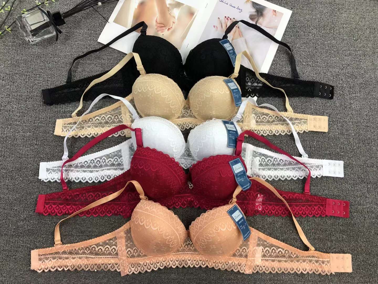 Sujetador de encaje de punto cintura ajustable adelgazamiento pecho ropa interior pequeño pecho push up ropa interior cómoda push up sujetador sin costuras
