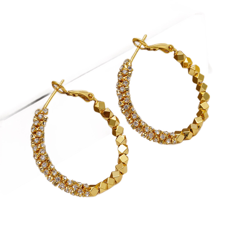 Luxurious Geometric Gold Stud Earrings With Diamond Accents_voghion.com