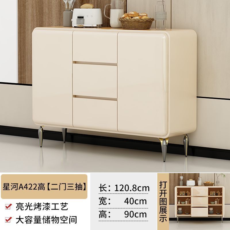 Jianshe 샴페인 길이 121cm 찬장 - 높은 다리