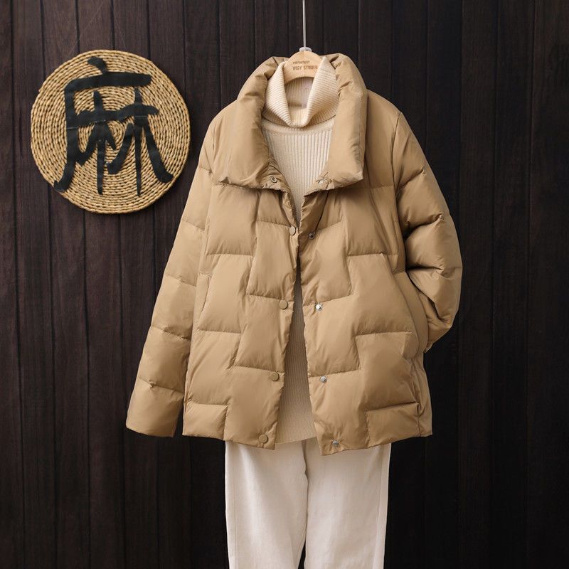 Off-Season Large Size Lightweight down Jacket Women's Short Thickeneded 2025 New White Duck down Loose Warm Winter Jacket