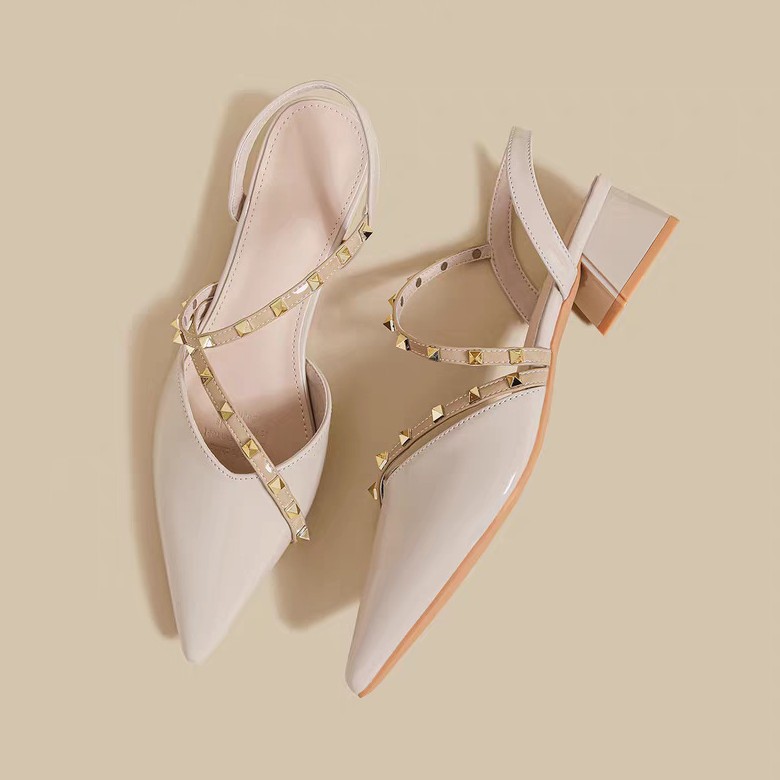 Pointed-toe Studded High-heeled Sandals For Women In Summer Style_voghion.com