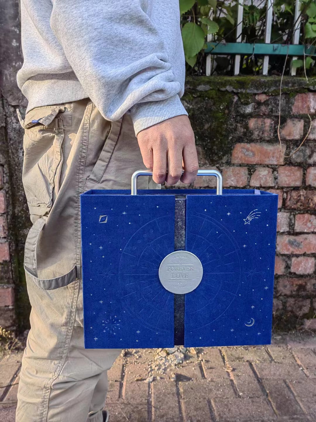 7c25ff47360e568aec93185e823748