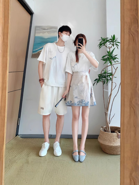 Summer couple clothing