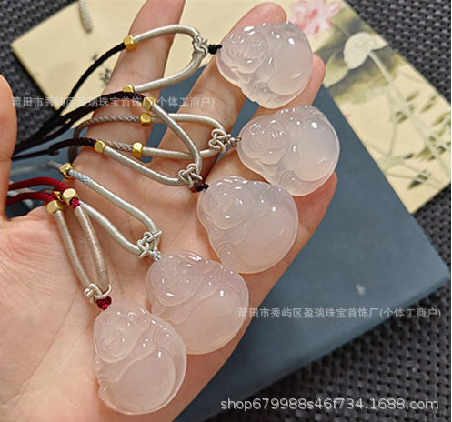 화이트 칼세도니 부처님 싱글 펜던트