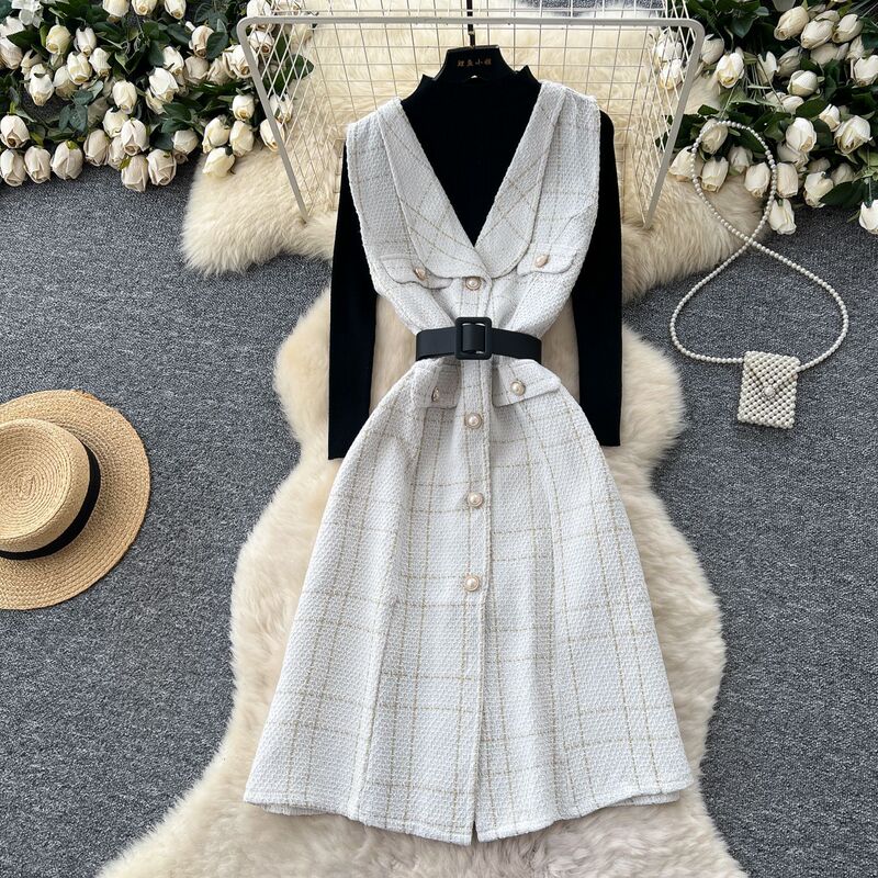 French-Style Socialite High-End Plaid Thick Wool Sleeveless Dress Paired with a High-Neck Long-Sleeve Knit Sweater Set for Women in Autumn