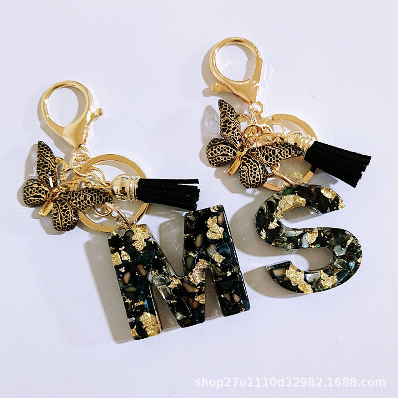 Manufacturer Wholesale Classic Black Initial Resin Keychain Keychain, Cute Butterfly Tassel Bag Pendant