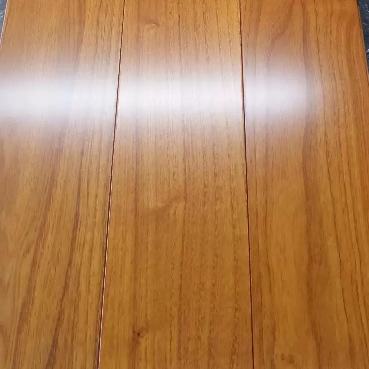 金泰柚刺槐纯实木地板 厂家直营环保家用