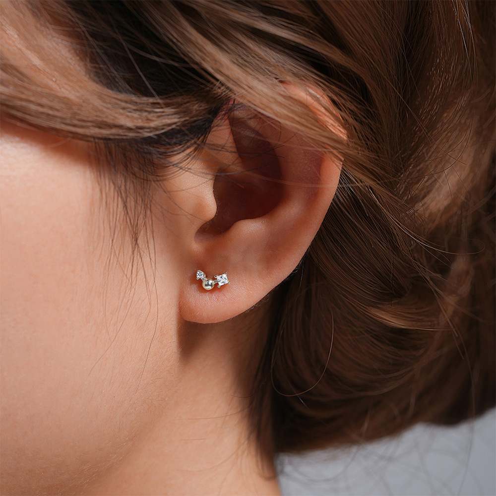 2g Weight Zircon Inlay Material Ear Studs Classification 1 Piece Quantity Daily Occasion 925 Sterling Silver Material Geometric Pattern Women's Gender Plating Design Simple Style Style 1 Piece Ear Cartilage Rings & Studs Simple Style Geometric 925 Sterling Silver Plating Zircon 9