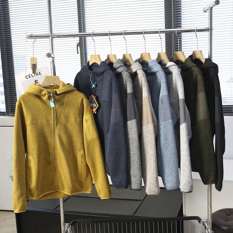 Mountain Style Outdoor Wear! Men's Autumn and Winter Windproof Hooded Thick Fleece Sweatshirt Casual Jacket Beige Breathable Mountain Style Outdoor Wear! Men's Autumn and Winter Windproof Hooded Thick Fleece Sweatshirt Casual Jacket Beige Breathable