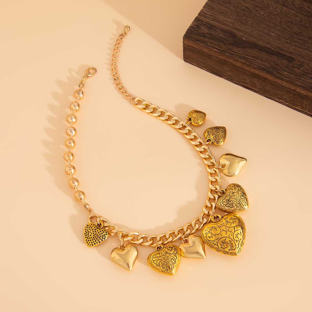 Rétro Style Classique Métal Forme De Cœur Femmes Ensemble De Bijoux display picture 6