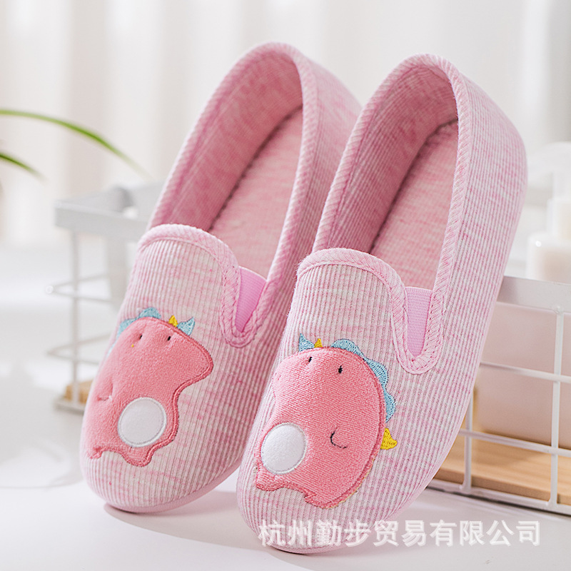 月子靴春秋の柔らかい底の月子靴夏の通気性の家の妊婦のスリッパの産後の靴は月子靴に座ります。