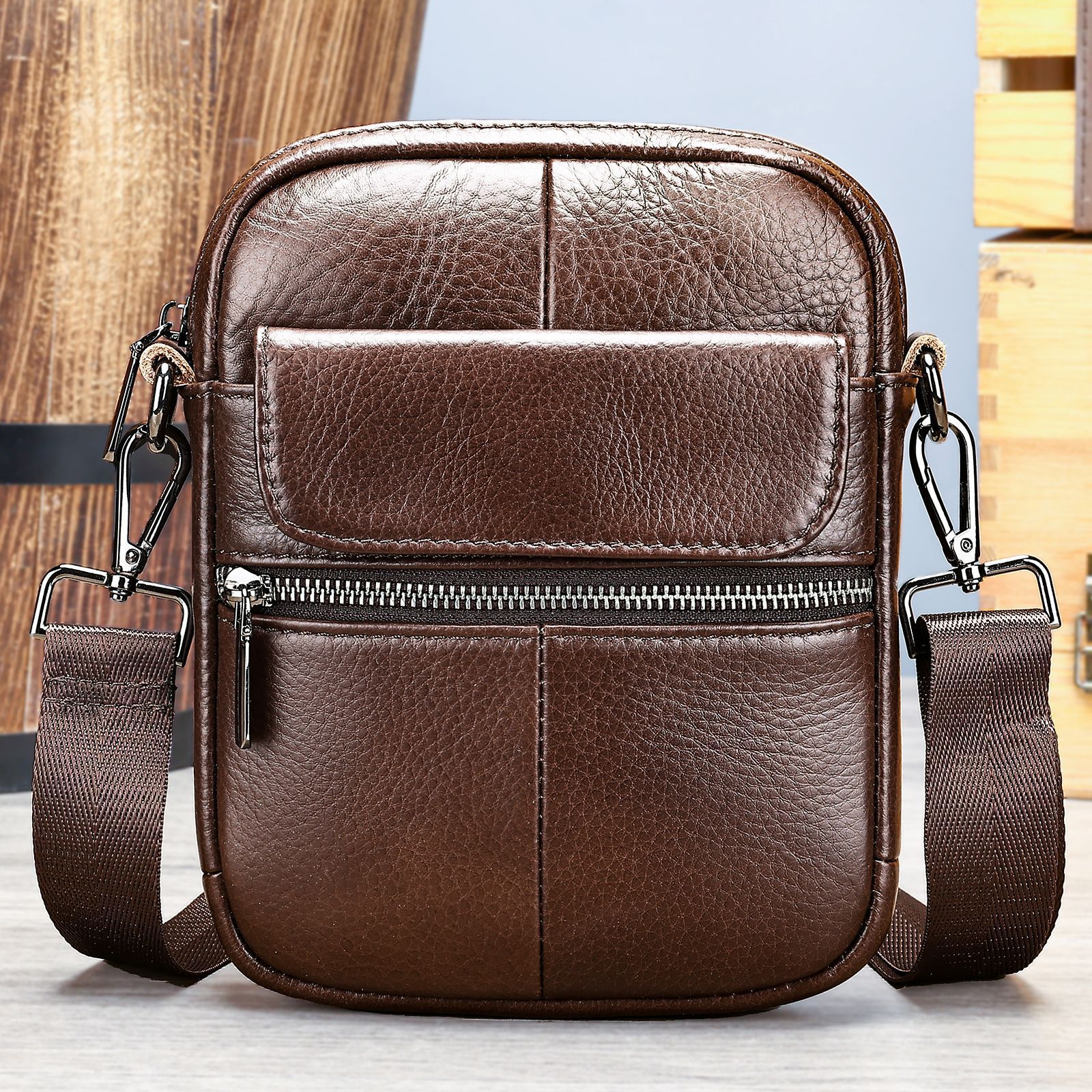 Ventas transfronterizas calientes de cuero para hombres mochila deportiva al aire libre mochila texturizada retro colección de bolsos de hombro