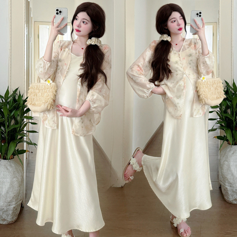 In-Stock 2025 New Satin Strap Maternity Dress Mid-Length Fashion New Chinese Style Sun-Protective Maternity Set