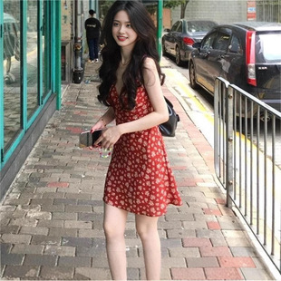 �tɫ�͹��黨�����B��ȹŮ�ļ��¿��ϵ������ʽ���|V�I���L��ȹ