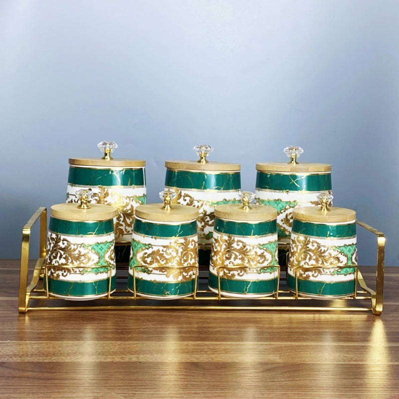 Juego de caja de condimento de comercio exterior de exportación frasco de condimento creativo con estante frasco de sellado de cerámica de lujo ligero frasco de almacenamiento de cocina