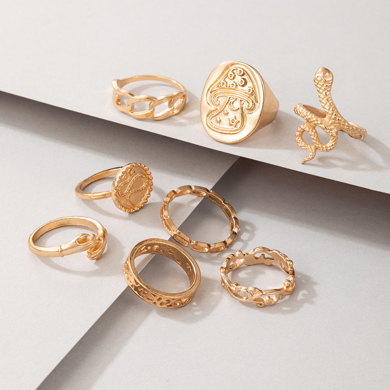 European And American Cross-border Golden Mushroom Ring Eight-piece Snake-shaped Irregular Ring Set display picture 4