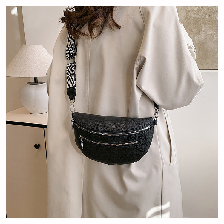 Women's Streetwear Solid Color Pu Leather Waist Bags display picture 27