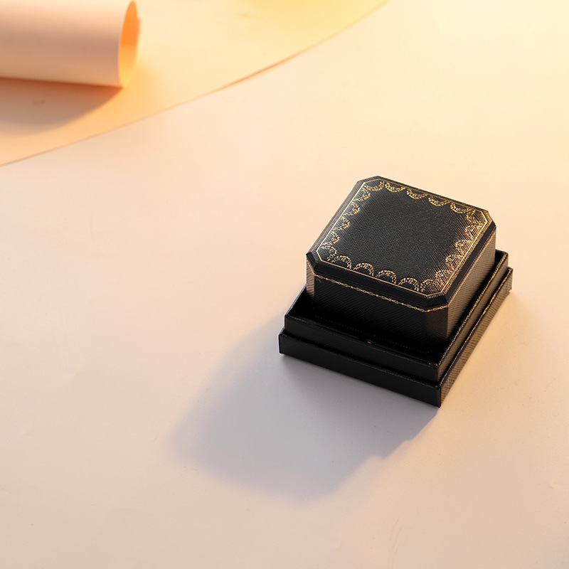 Fuente de fábrica ins caja de joyería de terciopelo caja de anillo pendientes caja de collar caja de brazalete caja de joyería caja de embalaje al por mayor