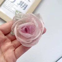Корейская версия DIY корсаж из импортной снежной пряжи, 18 предметов, роза, аксессуары для одежды, аксессуары для головных уборов, обувь и головные уборы, аксессуары для чехлов для телефонов.