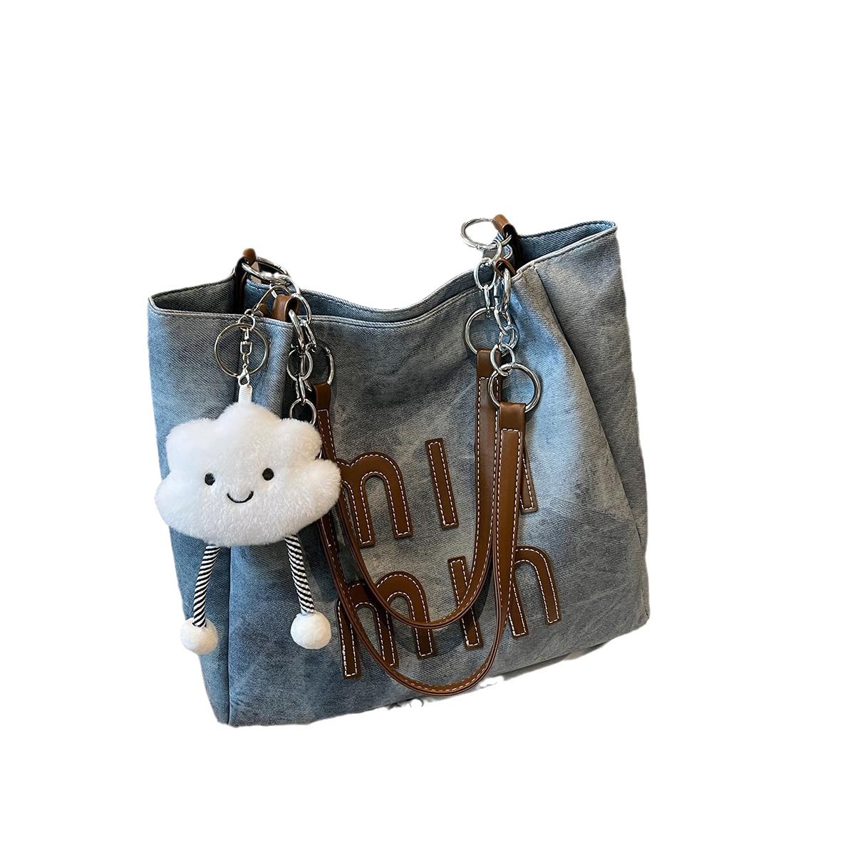 Bolso Tote de letras casuales de gran capacidad transfronteriza para mujer 2025 nueva moda de otoño para estudiantes universitarios con un solo hombro