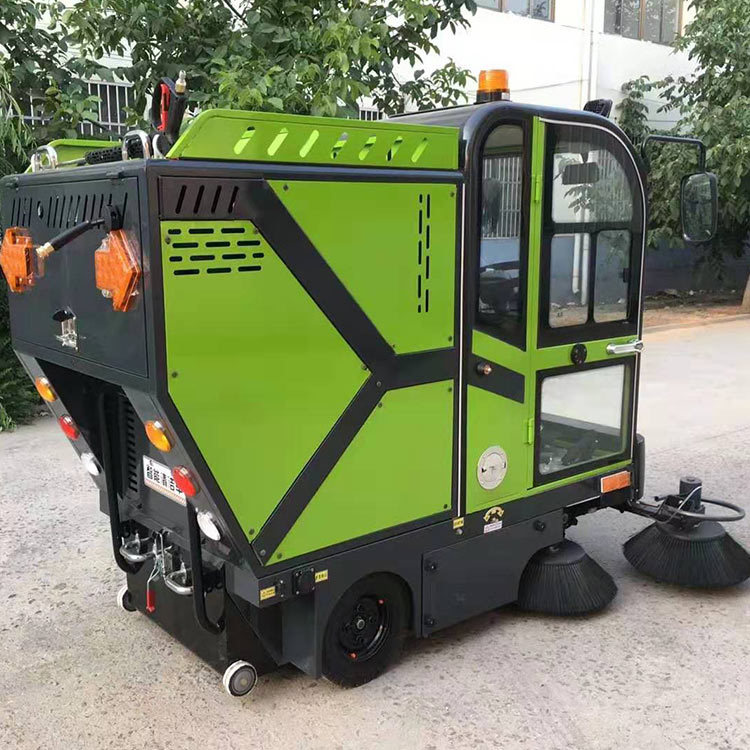 卡博恩 高压洗扫一体机 市场垃圾清扫车 柴油四轮高压洗扫车