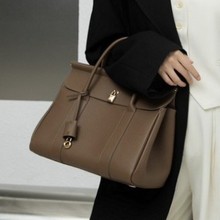 LP���X�L�^��ţƤ�͹Ź��İ�Ů���������ذ��߼���ͨ�چμ�б���