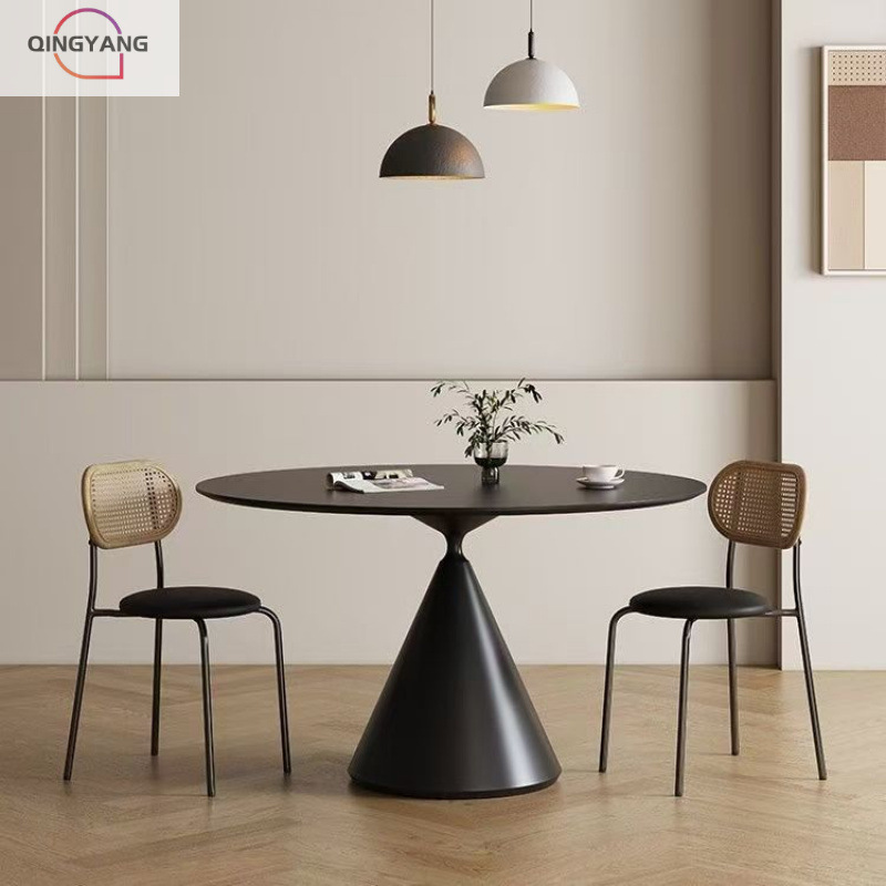 Qingyang blanco puro mate tabla de roca redonda mesa y silla combinación de pequeño hogar moderno negro simple mesa de comedor viento crema