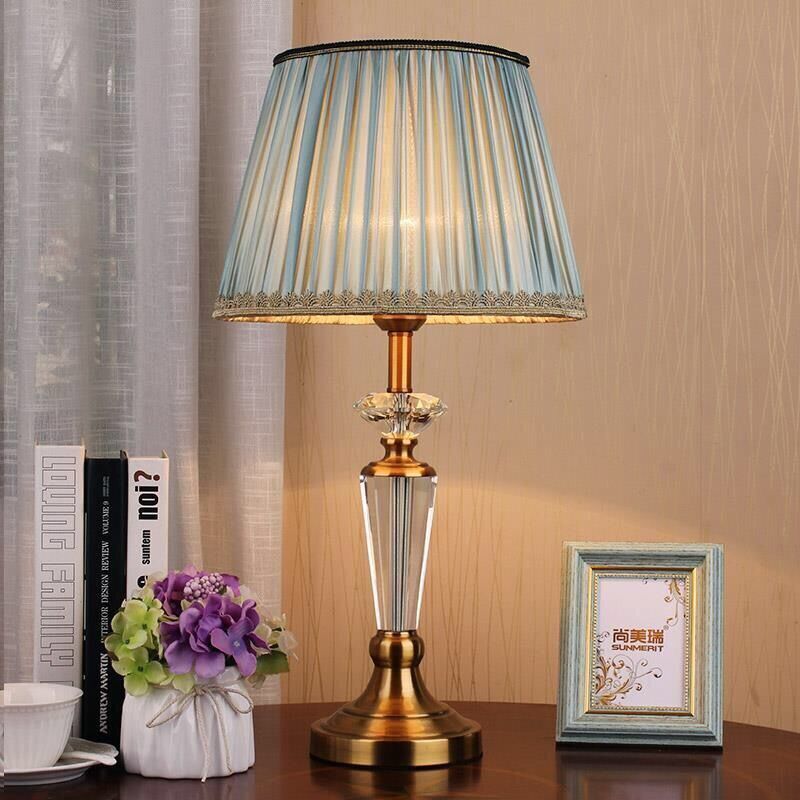 European-style crystal table lamp bedroom bedside lamp living room study simple American light luxury retro warm remote control dimming Green