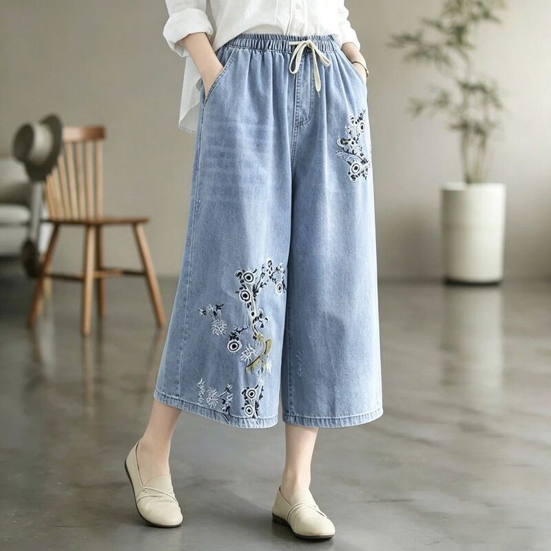 Ethnic Style Fashion Embroidered Jeans for Women, Plus Size, Elastic High Waist, Figure-Flattering Wide-Leg Pants, New Style, Cropped Length Ethnic Style Fashion Embroidered Jeans for Women, Plus Size, Elastic High Waist, Figure-Flattering Wide-Leg Pants, New Style, Cropped Length