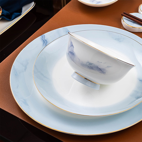 Simple and elegant dining tableware set, Jingdezhen Chinese-style bowl and plate set, bone china for home use, hotel use, private meeting use.