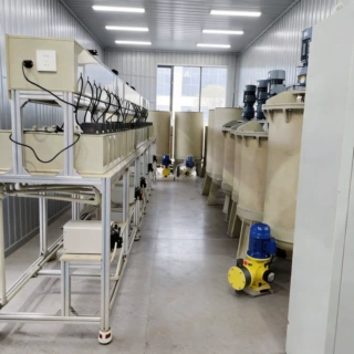 储罐厂家圆形5吨水箱耐酸耐碱水箱升级加厚塑料水塔pp储罐定制