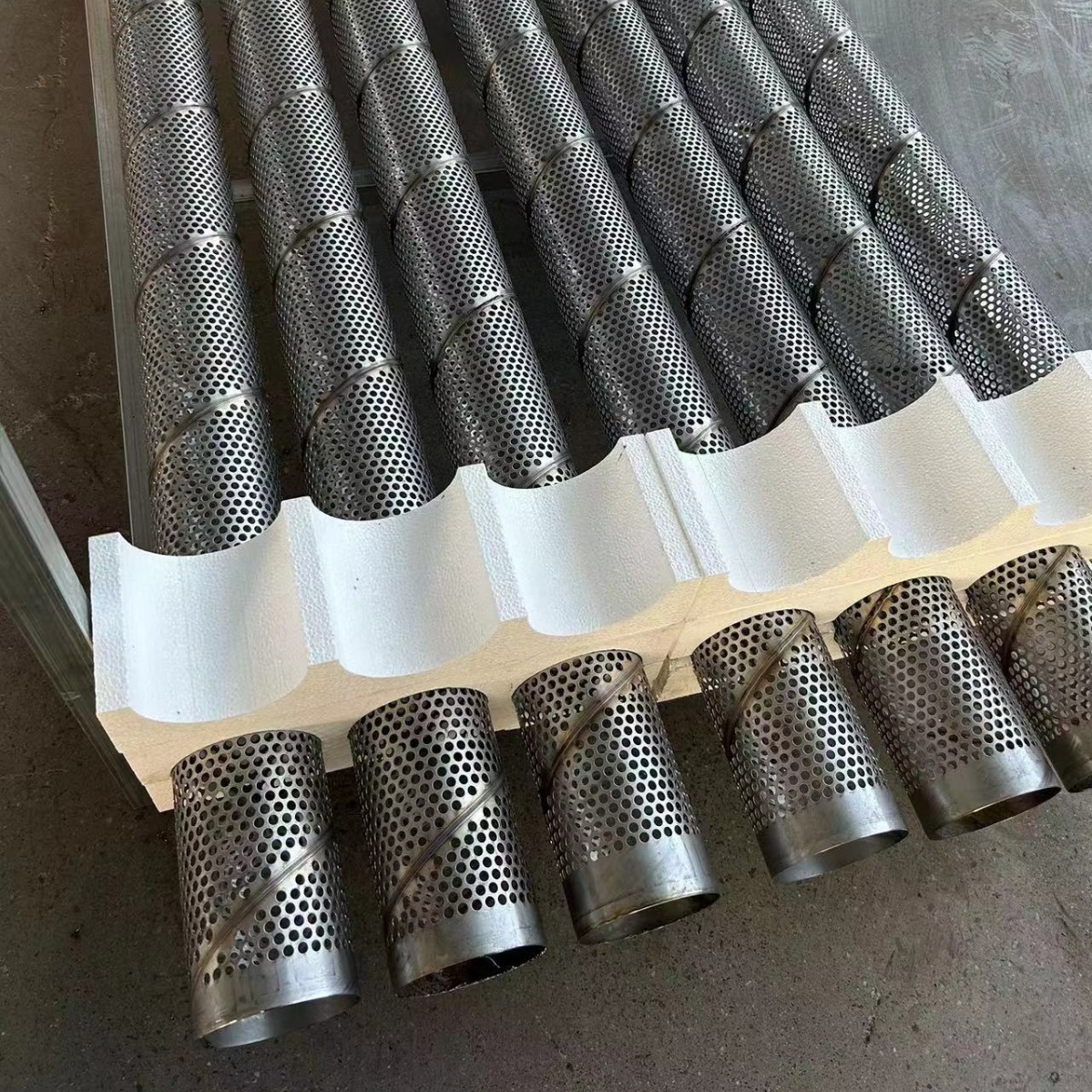 除尘器滤笼 金属滤笼 金属骨架 不锈钢滤笼 不锈钢骨架304骨架