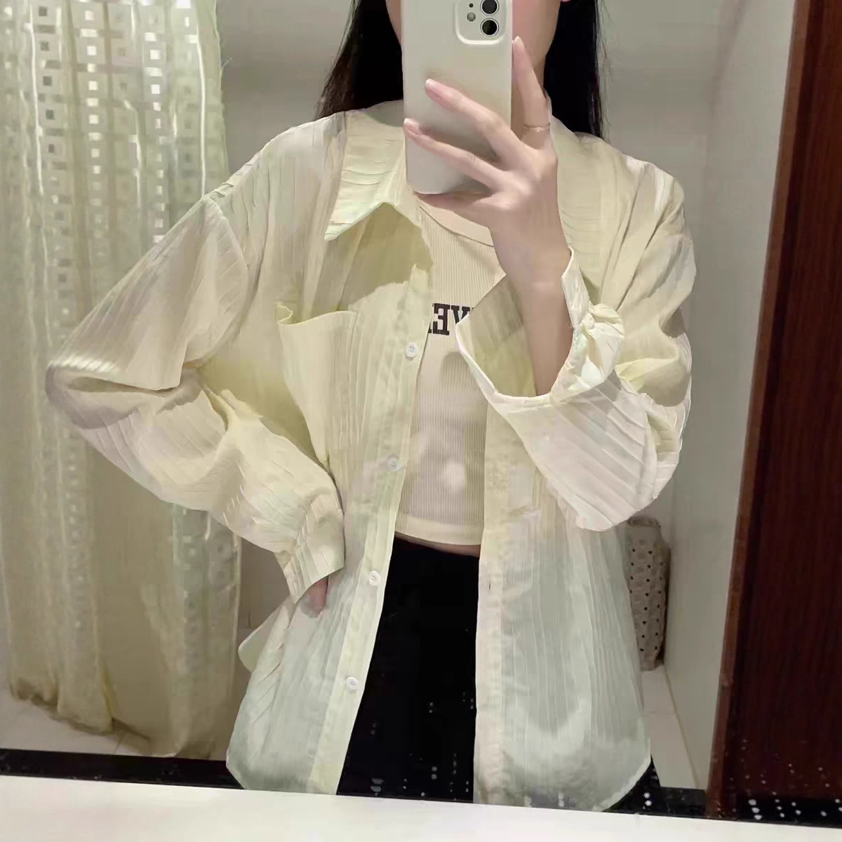 韩版刺绣格子衬衣春夏款女衬衫港风设计感小众长袖中新款开衫外套