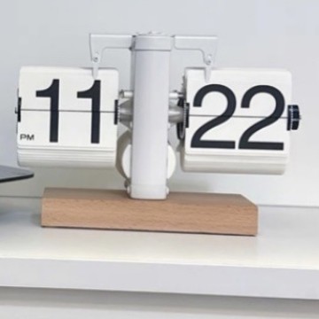 12시간제 목재 받침대, 완전 흰색