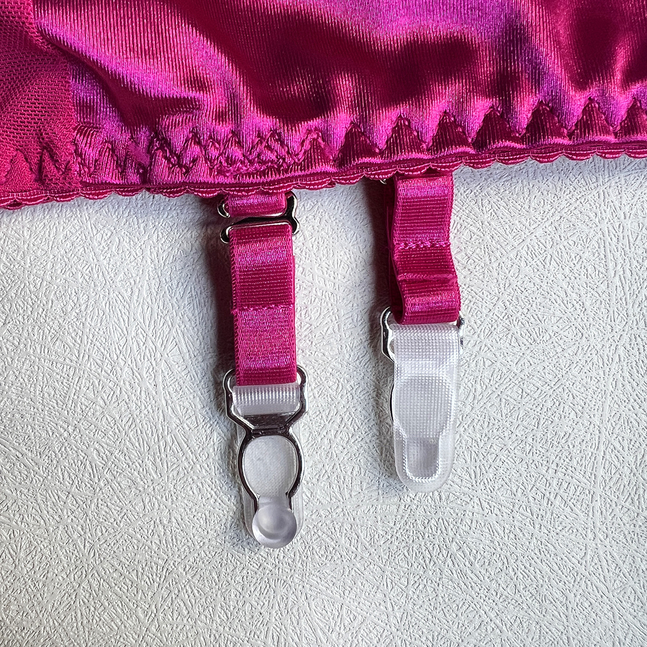 Originelles Design, neue Europa und die Vereinigten Staaten, lustige Satin-Tasche, Hüftfransen, neue Damenmode, lustige Unterwäsche_voghion.com