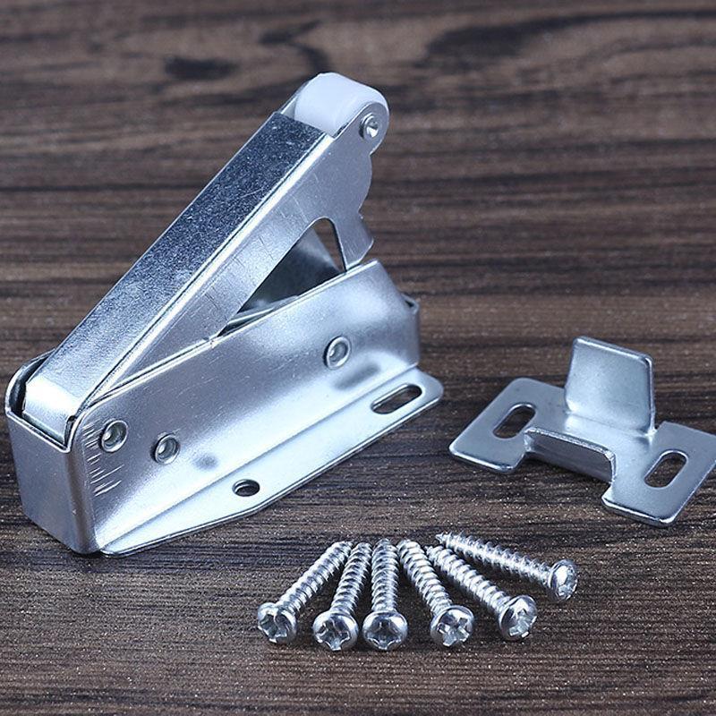 山东普赛通讯科技获得一种圆周卡扣主动按压设备专利进步出产速度和功率