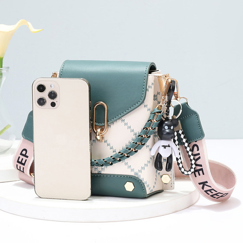 Summer New Arrival Bag Korean Style Minimalist Small Square Bag Fashion Versatile Shoulder Crossbody Trendy Mini Phone Bag For Women