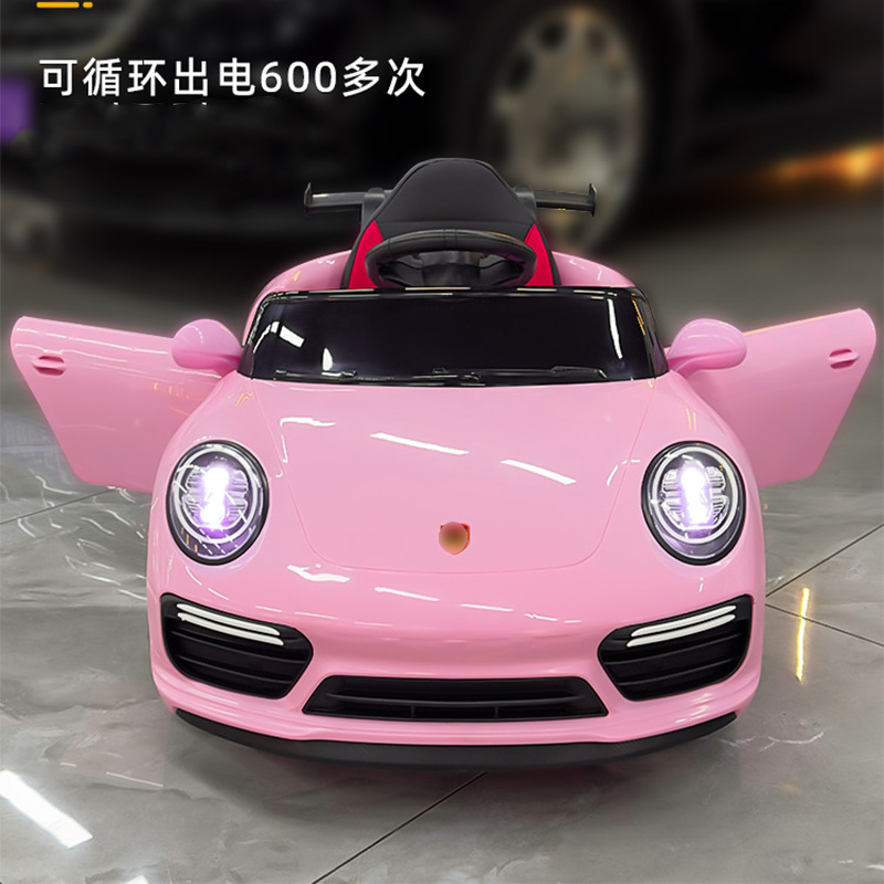 Coche eléctrico para niños Coche de control remoto de cuatro ruedas para hombres y mujeres Auto-conducción Internet celebridad carga columpio tracción en las cuatro ruedas solo coche de juguete