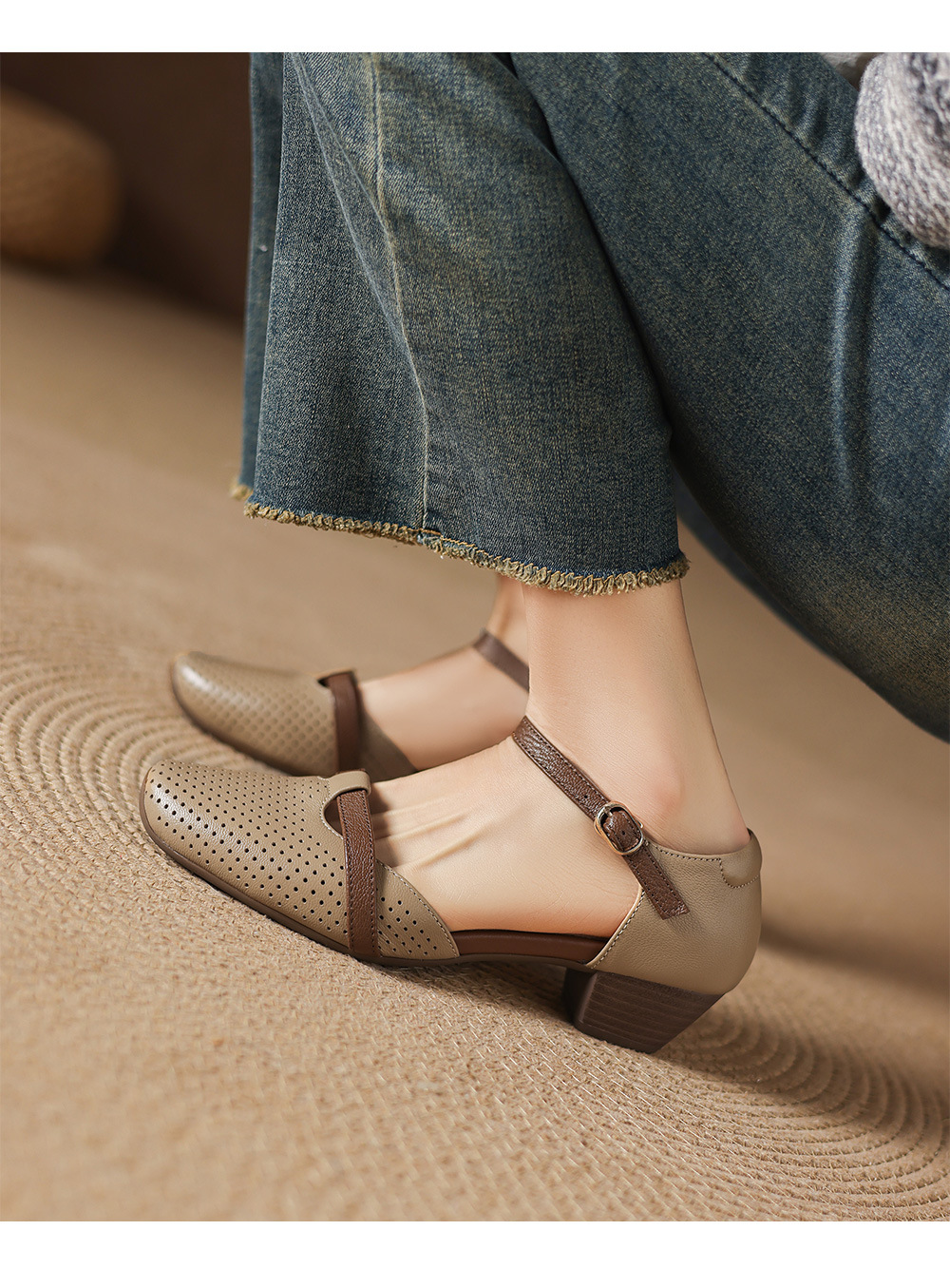Sandal nữ da cừu mũi kín gót vuông quai ngang khóa một chữ — màu trắng ngà chi tiết 7