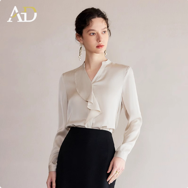 Champagne long-sleeved shirt