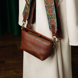 ����ͬ��ֲ��Ƥ�ٴ��¿���ƤŮ���^��ţƤ�μ�б������玧������