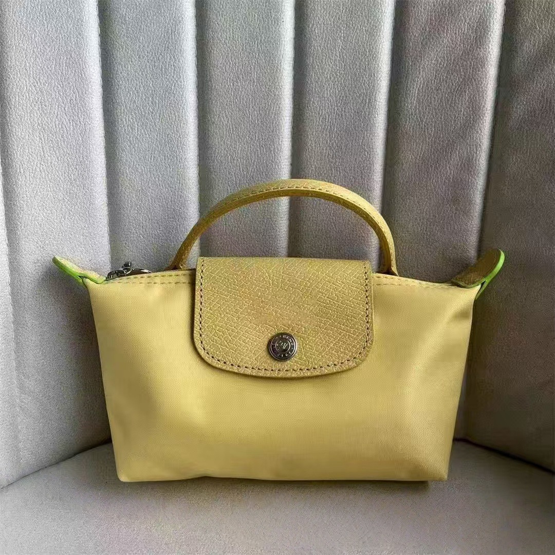 환경 친화적인 밀 노란색