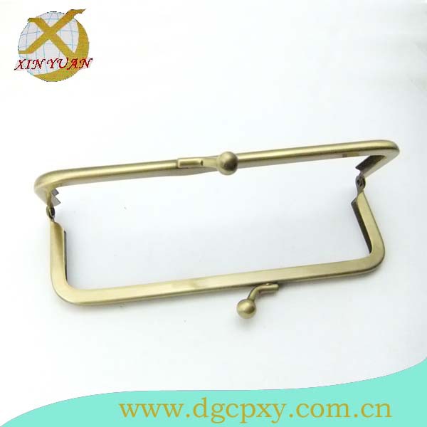 专业厂家热销密口手袋五金 ，口架五金  ，圆角铰