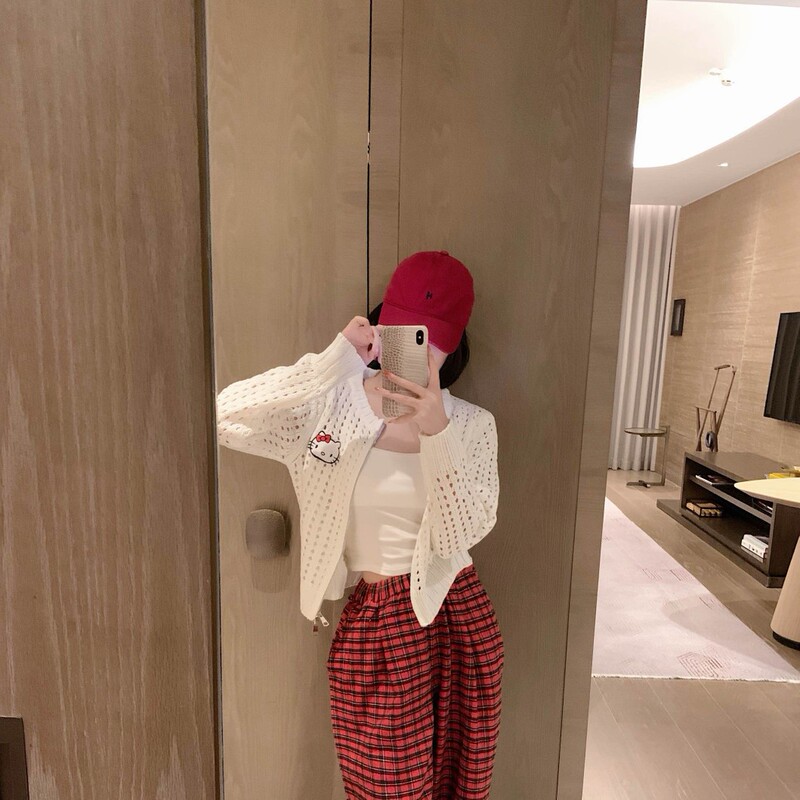2025早秋季女装新款时尚甜美可爱字母刺绣猫咪洞洞针织开衫短外套|undefined