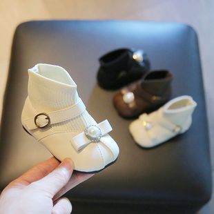 Girls' short boots soft bottom 1-2 years old 3 spring and autumn baby girls' princess shoes flying woven shoes breathable children's shoes small leather boots