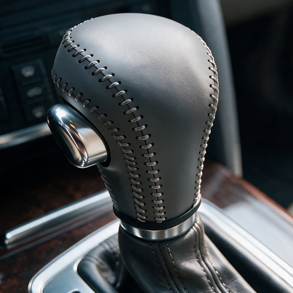Suitable for Audi older models A6L A4L Q5 Q7 A5 gear shift protection cover, gear knob cover, shift lever cover, gear cover