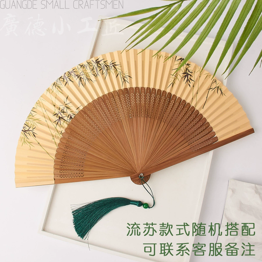 Round Handheld Fan, Chinese Style Hanfu/Cheongsam, Bamboo Ribs with Tassel, Lightweight 0.035 kg
